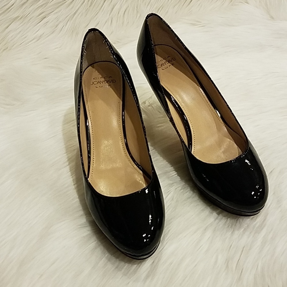 Circa Joan David Luxe patent Black heels Sz  8.5